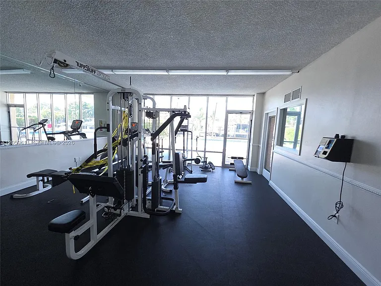2350 NE 135th St #602 — Photo 10