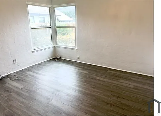 205 W Lancaster Blvd — Photo 3