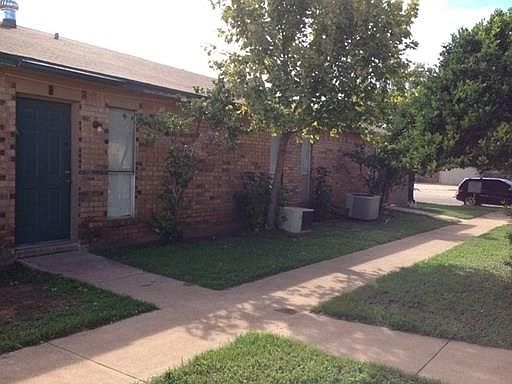 1st image of 233 N Jefferson St APT B