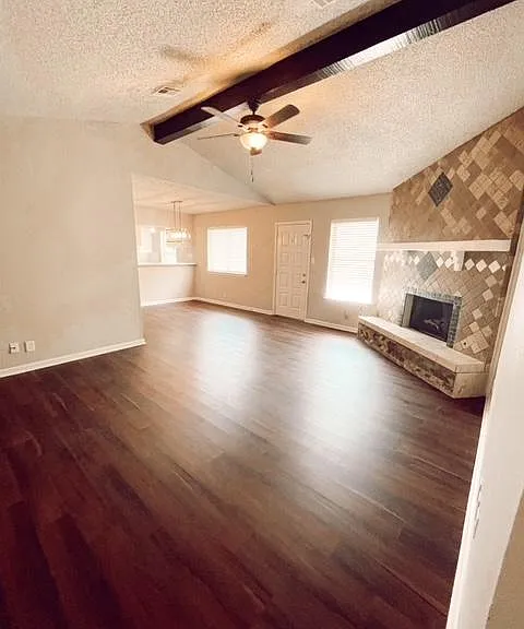 13820 E 29th Pl — Photo 2