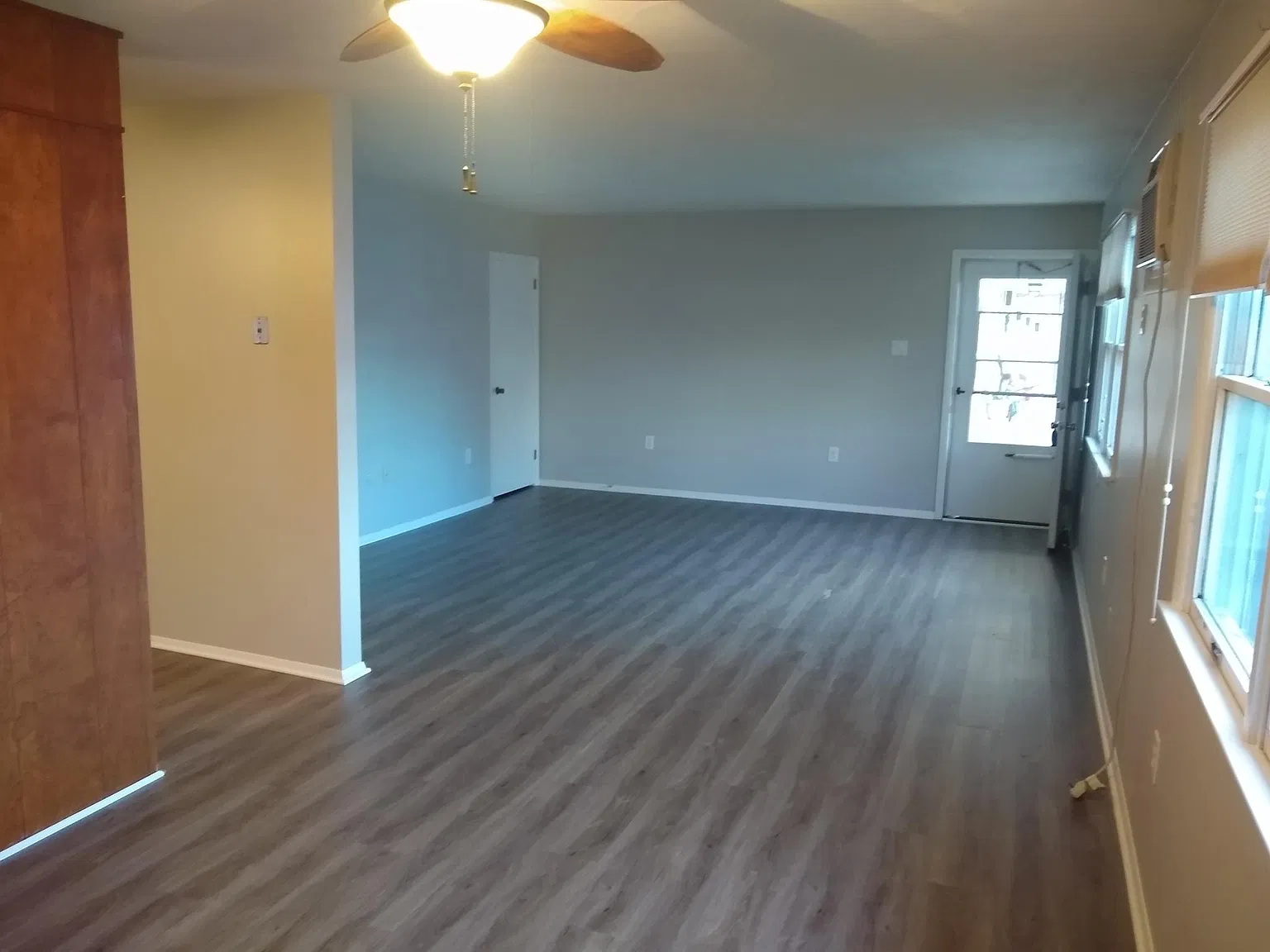 2 bed, 1.5 bath, 1250 sqft, $1,550 — Photo 3