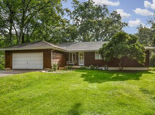 14727 Emery Ln, Woodstock, IL 60098