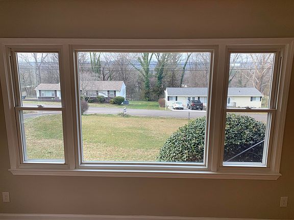 3rd image of 4300 NE Wahli Dr