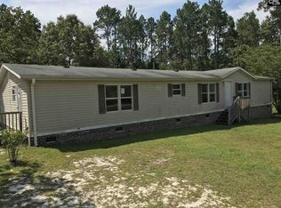 39 Charm Hill Rd, Lugoff, SC 29078