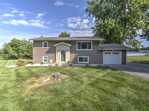 6640 Majors Ln, Decatur, IL 62521