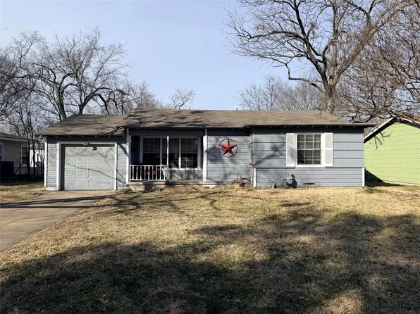 203 E 7th St, Kaufman, TX 75142