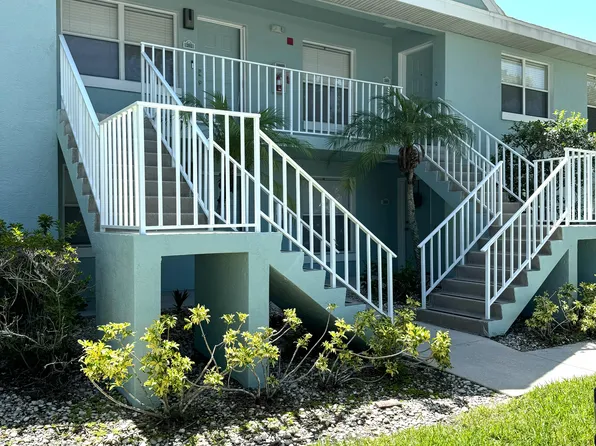 (undisclosed Address), Naples, FL 34110