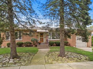 6904 N McAlpin Ave, Chicago, IL 60646