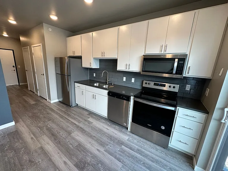 5th Street Lofts — Photo 32