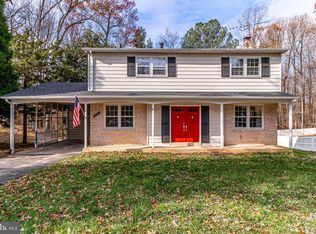 6955 Conservation Dr, Springfield, VA 22153