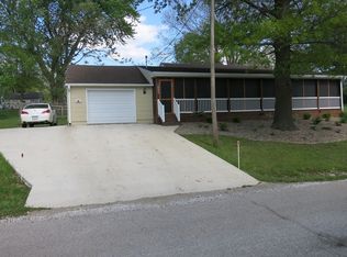 1005 S 17th St, Bethany, MO 64424