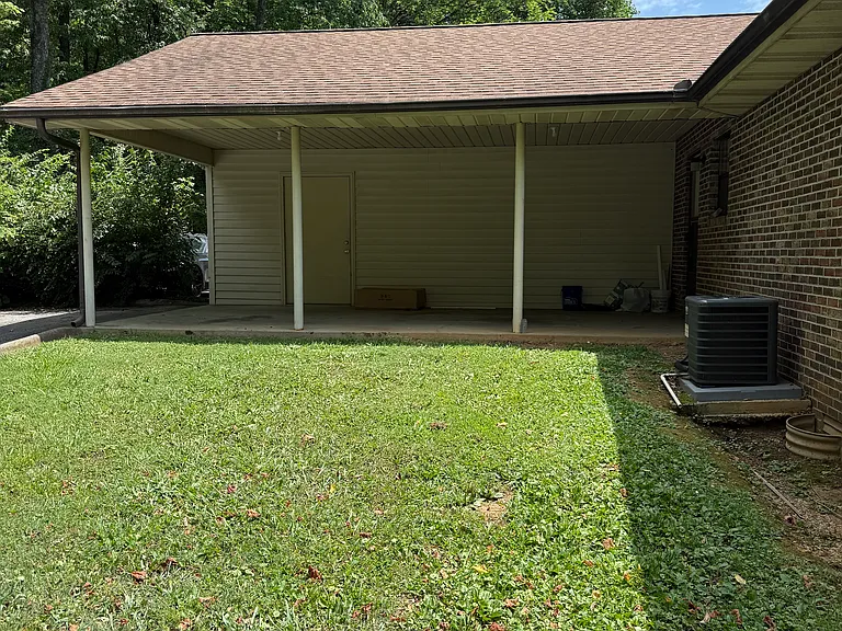 4605 Eastburn Dr — Photo 2