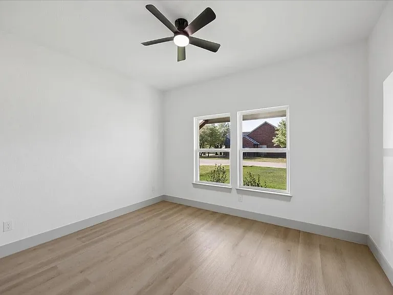 3405 Preston Club Dr — Photo 10