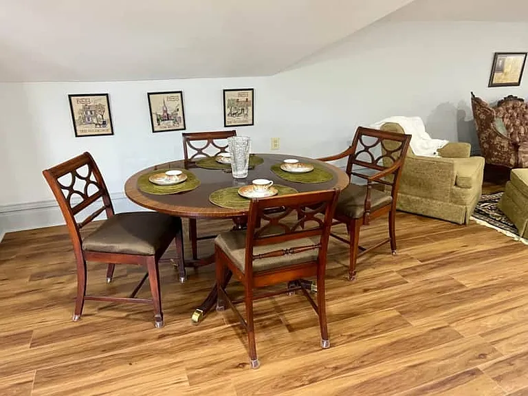 1530 N State St #3 — Photo 4