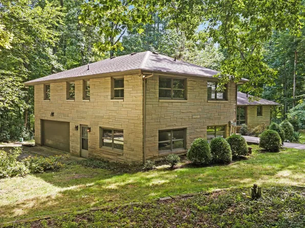 3409 Rosewood Dr, Fort Wayne, IN 46804