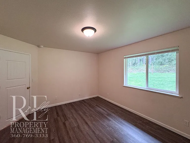 5852 SW Reese Ln — Photo 11
