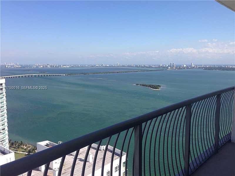 1st image of 1750-1750 N Bayshore Dr #53