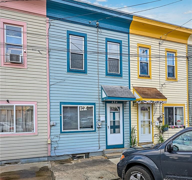 1st image of 454 North Ave