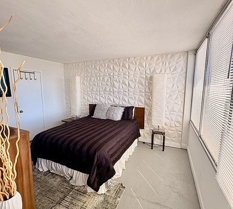 5th image of 450 W 7th St APT 1405