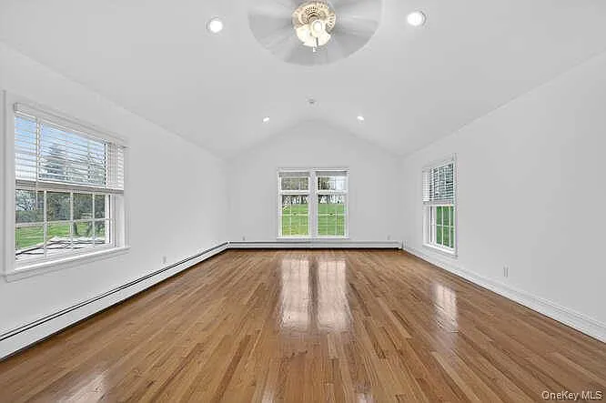 Horseshoe Rd — Photo 27