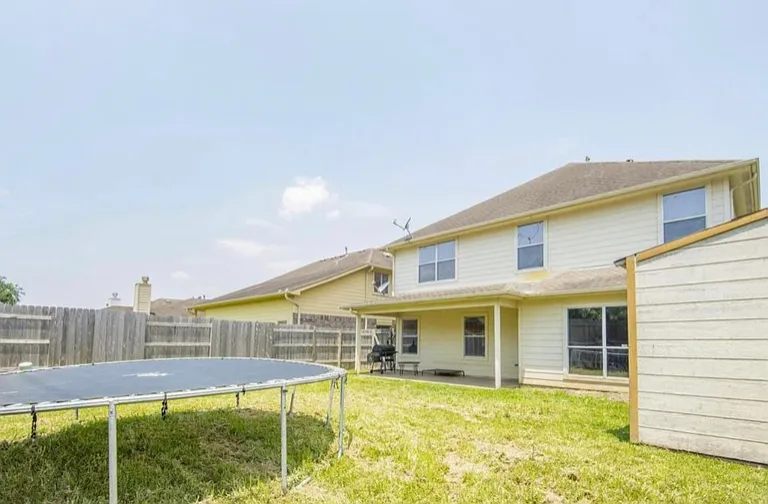 10602 Pine Meadows Blvd — Photo 23