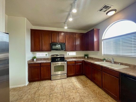 3rd image of 45137 W Sage Brush Dr