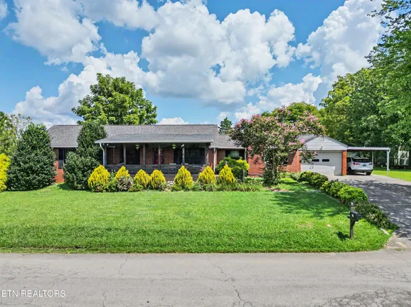134 Hodges Ln, Maryville, TN 37804