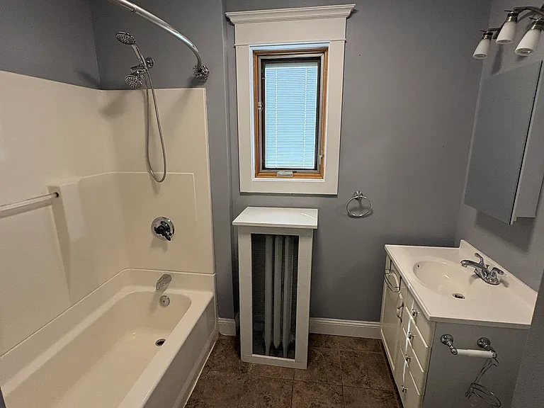 75 Concord St #2 — Photo 10