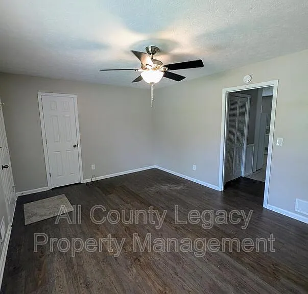 3132B Dove Ct SW — Photo 3