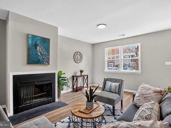 4th image of 3278 Ryon Ct