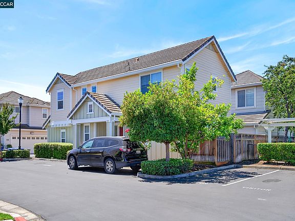 4th image of 1311 Tapestry Ln