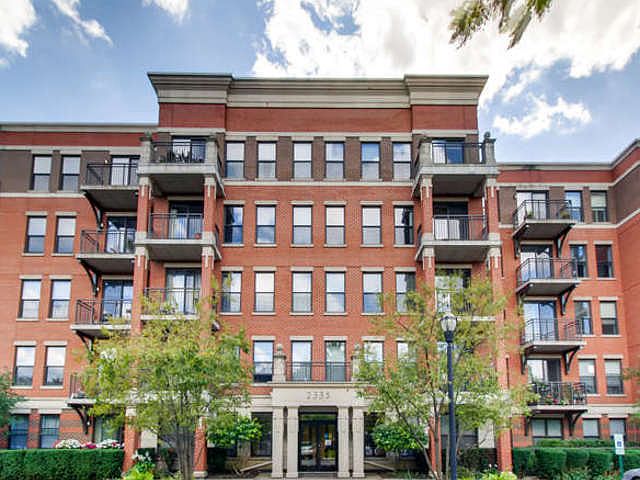 1st image of 2335 W Belle Plaine Ave APT 319