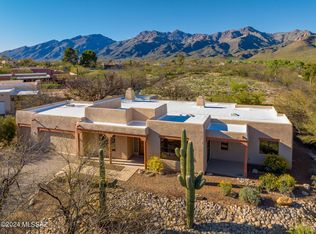 8521 E Amethyst Ln, Tucson, AZ 85750