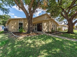 2017 Jennifer Ct, Carrollton, TX 75007