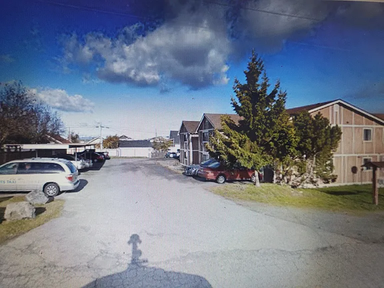 2618-2620 R Ave #2620-A — Photo 2