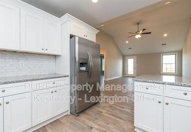 727 Leeward Ct — Photo 9