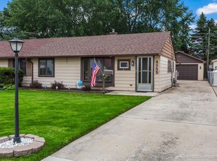 4055 W 90th Pl, Hometown, IL