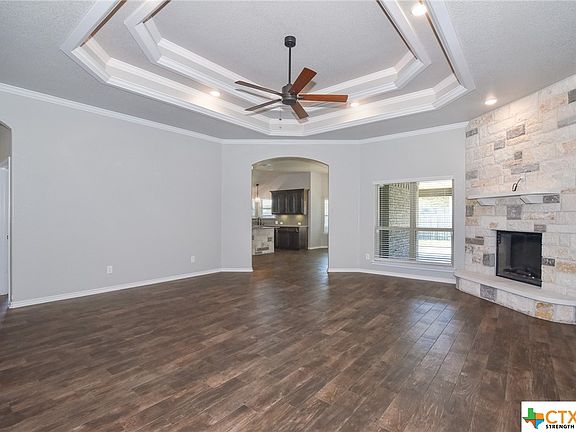 2nd image of 5006 La Piedra Ln