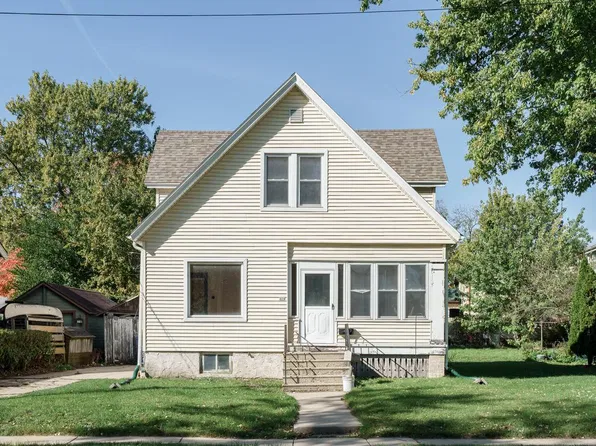 804 S 10th STREET, Watertown, WI 53094
