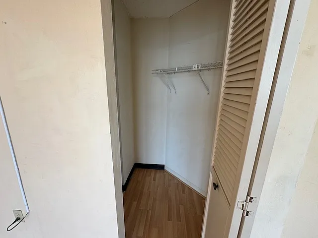 1 Oceans West Blvd #19B2 — Photo 33