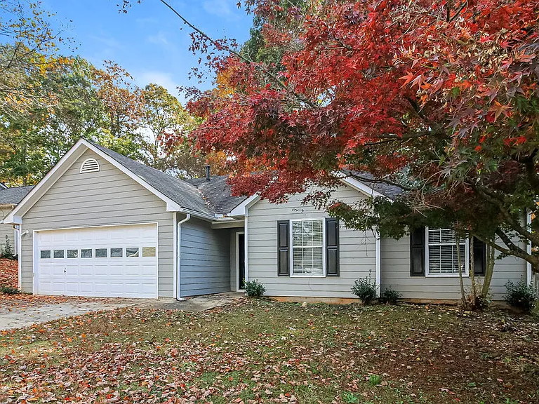 1394 Luther Way — Photo 4