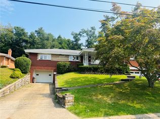1025 Towervue Dr, Pittsburgh, PA