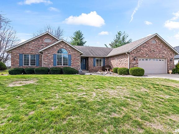 3rd image of 3924 Old Mill Ln