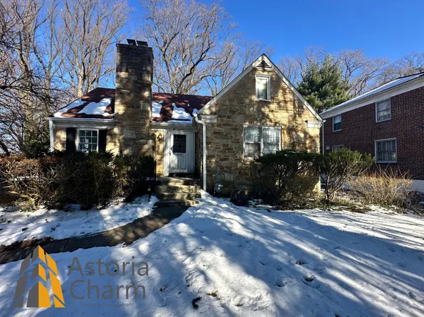 6627 Laurel Dr, Baltimore, MD 21207