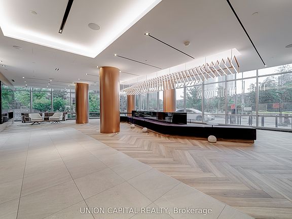 4th image of 225 Village Green Sq #2010