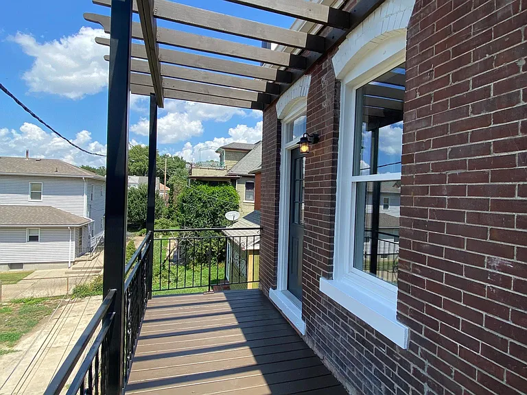 540 Olive St #1 — Photo 21