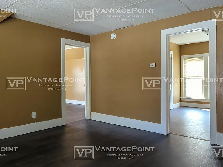 1527 1/2 N Alvin St — Photo 7