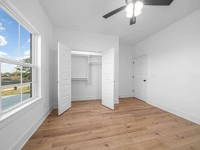 6819 Fir St — Photo 36