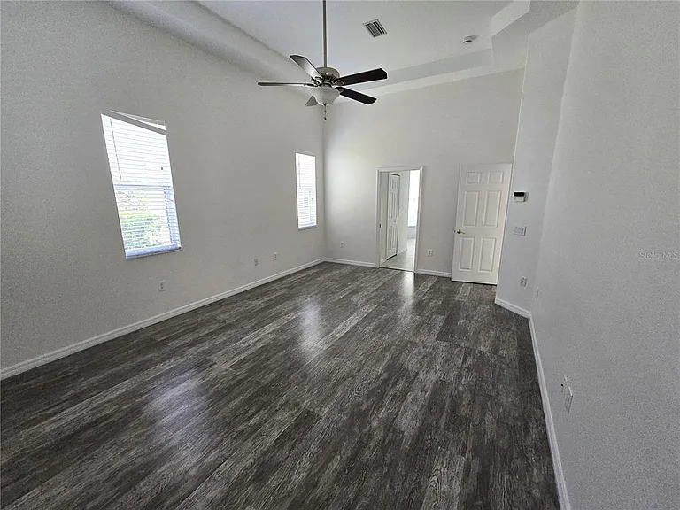 8427 Sailing Loop — Photo 32