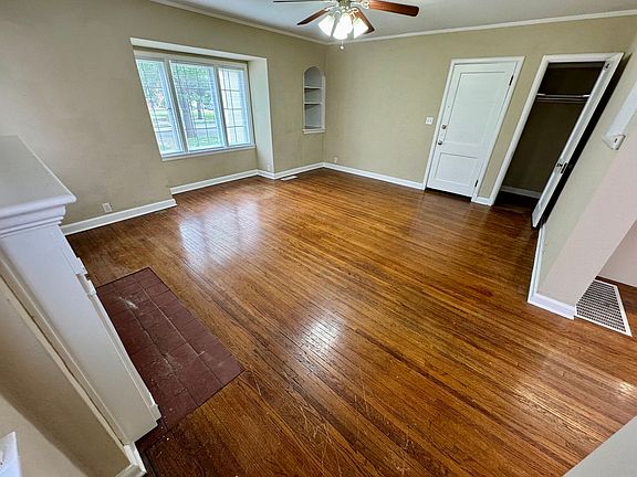 5th image of 1786 King Ave APT A